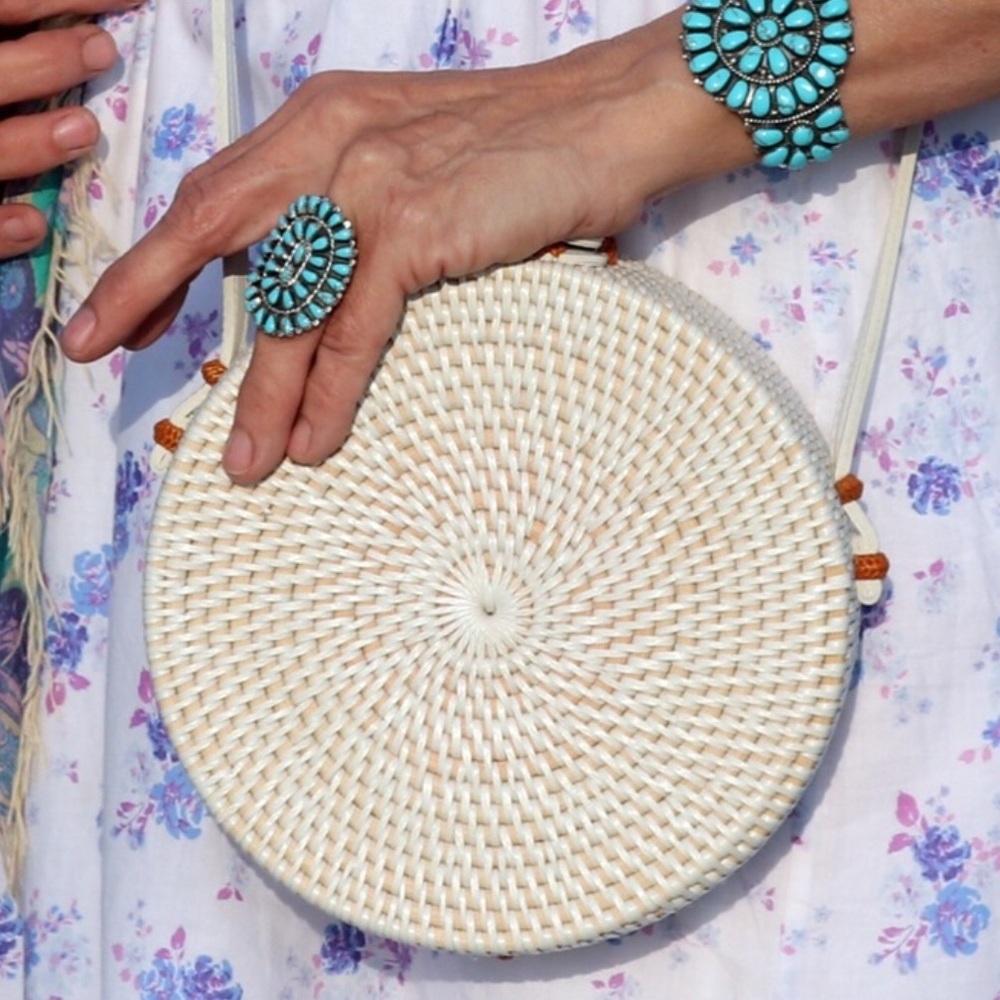 Martha’s Vineyard Style White Woven Crossbody Bag